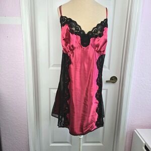 Cacique Womens Chemise Nightgown Dark Pink Satin Black Lace Size 22-24 Plus Size